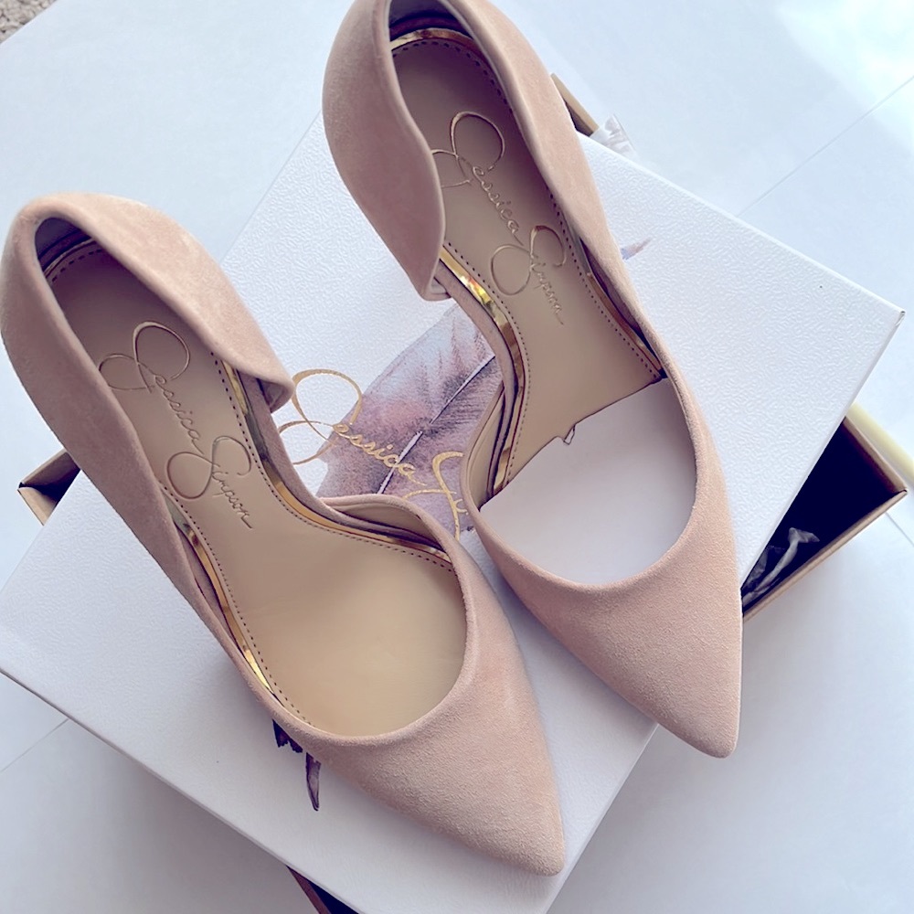 NWT Jessica Simpson Size 5.5 -Nude Blush D'Orsay Heels- (box included)